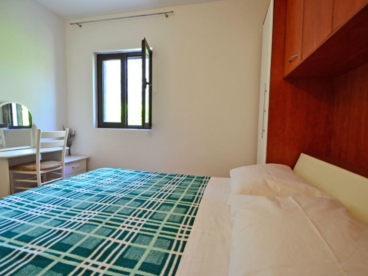 Holiday Home Nikolina By Interhome Vir Eksteriør billede